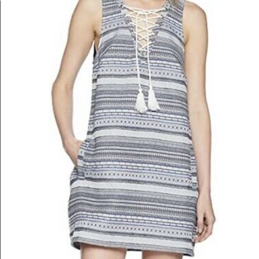 Jack BB Dakota Tweed Tie Up Front Shift Dress